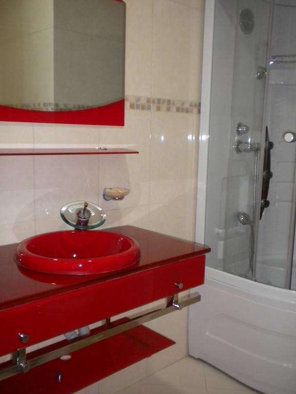 Hotel Cristal Năvodari Buitenkant foto