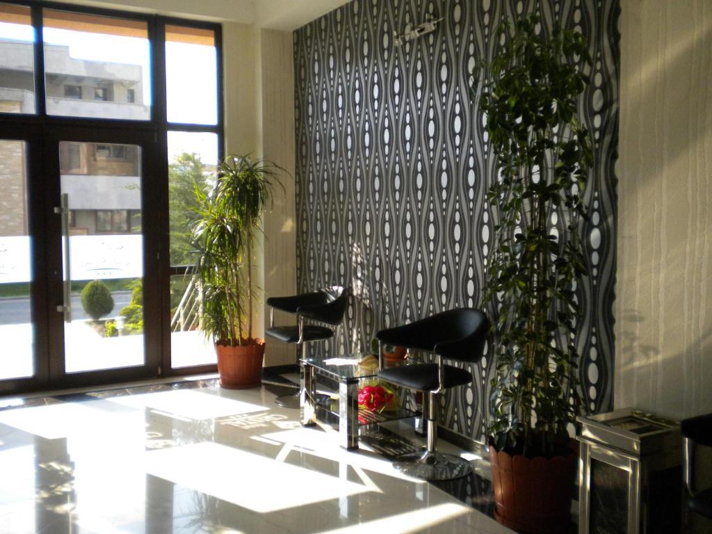 Hotel Cristal Năvodari Buitenkant foto